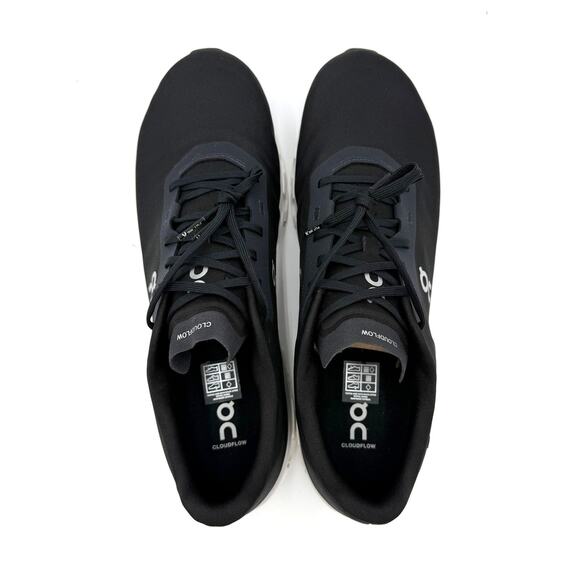 NEW! On Running Men\'s Cloudflow 4 Running Shoes - Black/White - 14 M main image 4